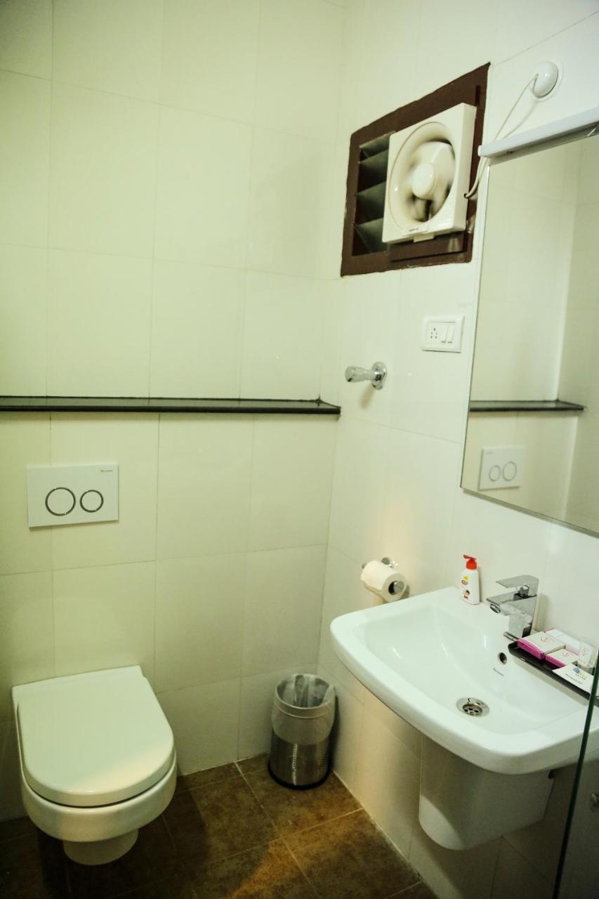 Hotel Sera Grand Chennai Esterno foto