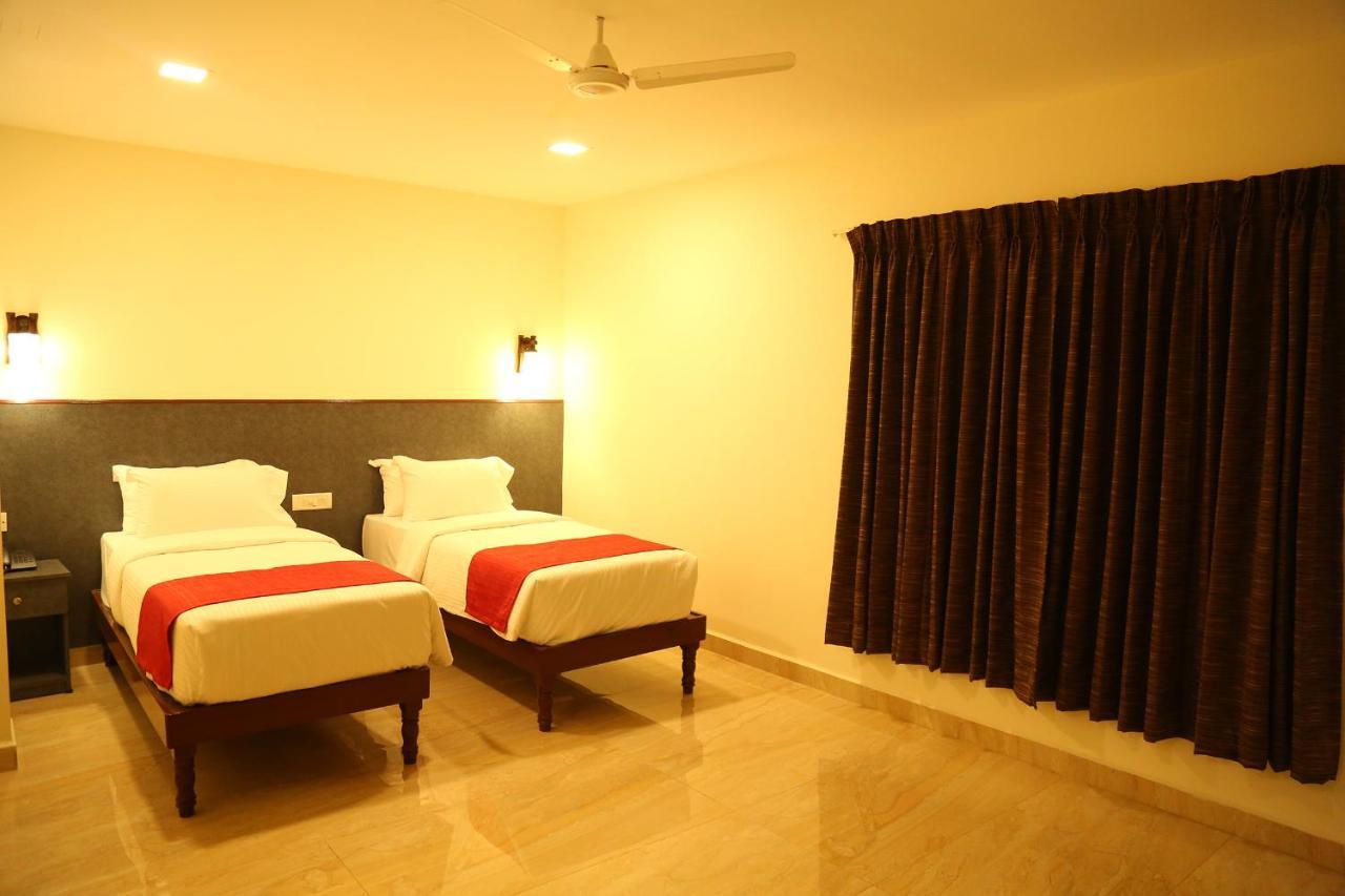 Hotel Sera Grand Chennai Esterno foto