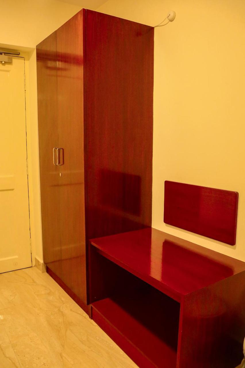 Hotel Sera Grand Chennai Esterno foto