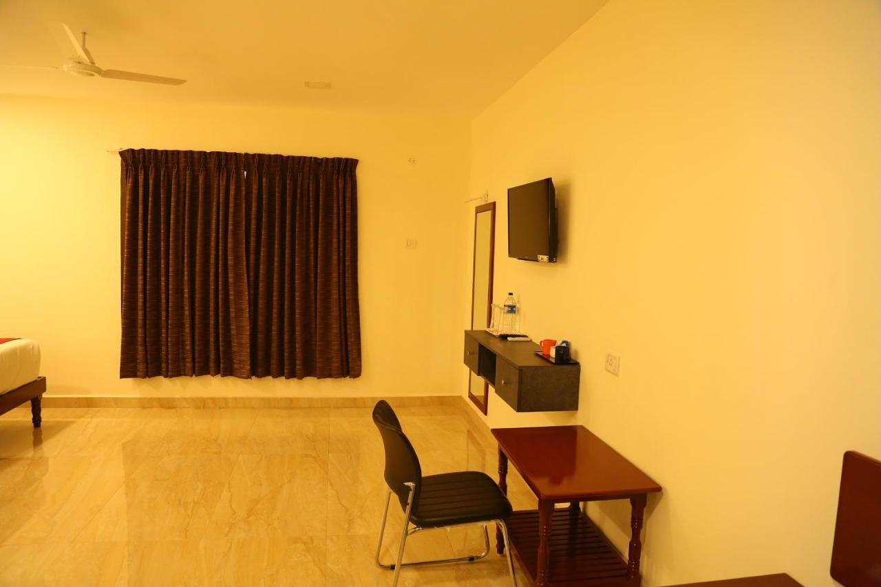 Hotel Sera Grand Chennai Esterno foto